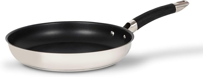 Cuisinart Skillet: 8", Chef's Classic, s/s body, Quantanium non-stick, induction compatible | 722-20NSSC