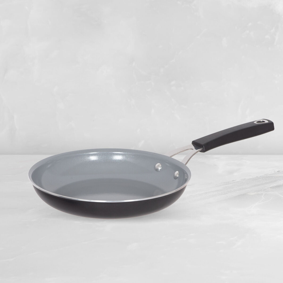 Cuisinart Skillet | 525IRC-30BKC | 12" Recycled Aluminum with PurelyCeramic™