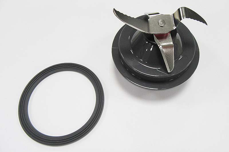 Kenwood : KW717143 | Blade with Seal for Blender Attachment KAH359GL