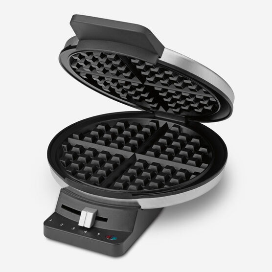 Cuisinart Classic Waffle Maker: round, 5-setting browning control | WMRCAC