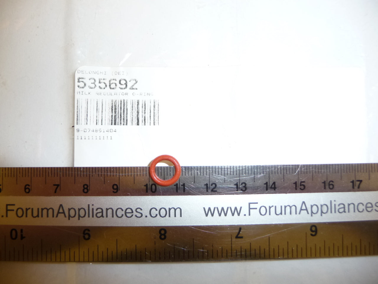 DeLonghi : 535692 | O-Ring - round/red (on froth regulator) for BAR-8, BAR-42, BAR-51, BCO-110, BCO-130, BCO-264, CC-100, EC-330, EC-460, ESAM-4400, ESAM-4500, ESAM-5400, ESAM-5500, ESAM-6700