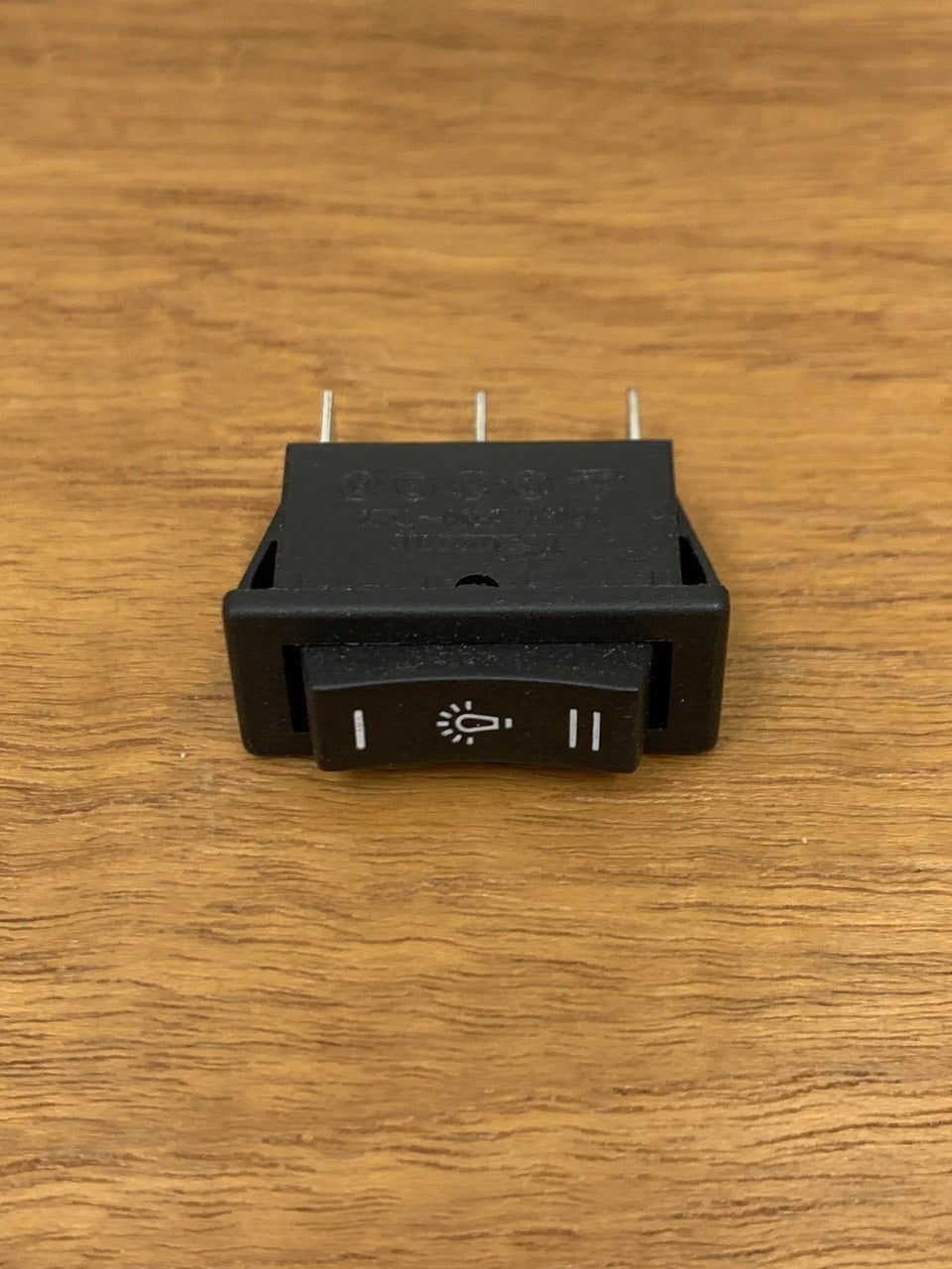 Sakura : SP-LS-V3 | Light Switch (3 Terminals) for U2