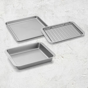 Cuisinart non-stick Bakeware Set for Toaster Oven: 3-pc (11.2" x 8.6" Baking Dish, 11.2" x 10.7" Baking Pan & 11.2" x 8.6" Broiler Pan with Rack), heavy gauge steel construction | AMB-TOB3PKC