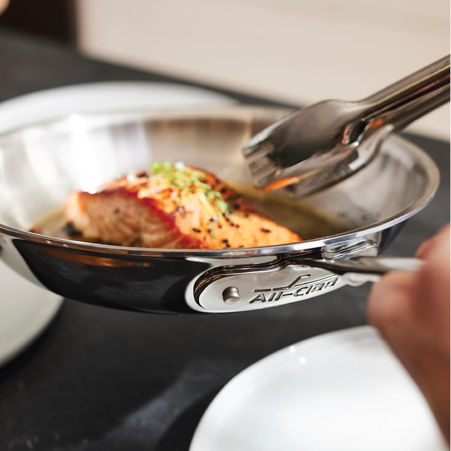 All-Clad d3 Fry Pan: 10", polished s/s, induction compatible | 4110