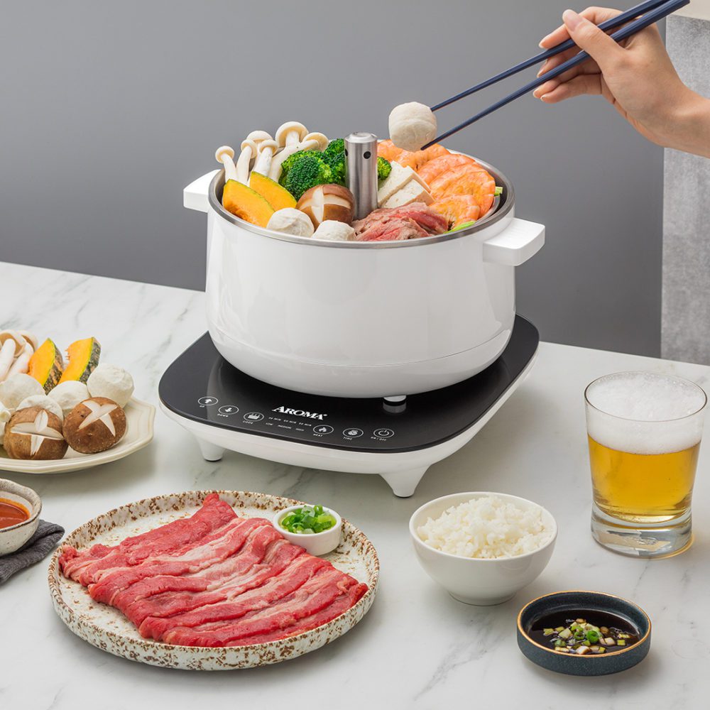 Aroma Hot Pot & Steamer: 2.5L. 1200W with automatic s/s steamer basket lift | ASP-700