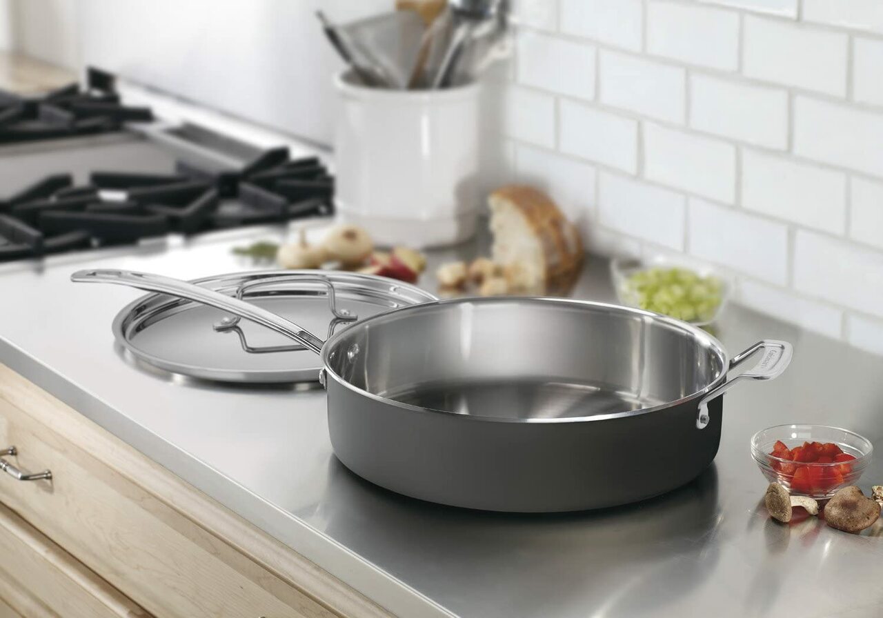 Cuisinart 5.5qt MultiClad non-stick Saute Pan | MCU33-30HN