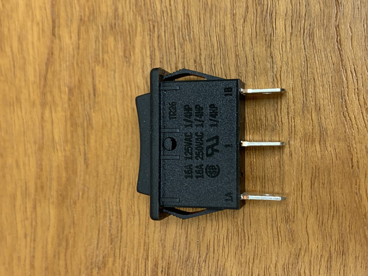 Sakura : SP-LS-V3 | Light Switch (3 Terminals) for U2